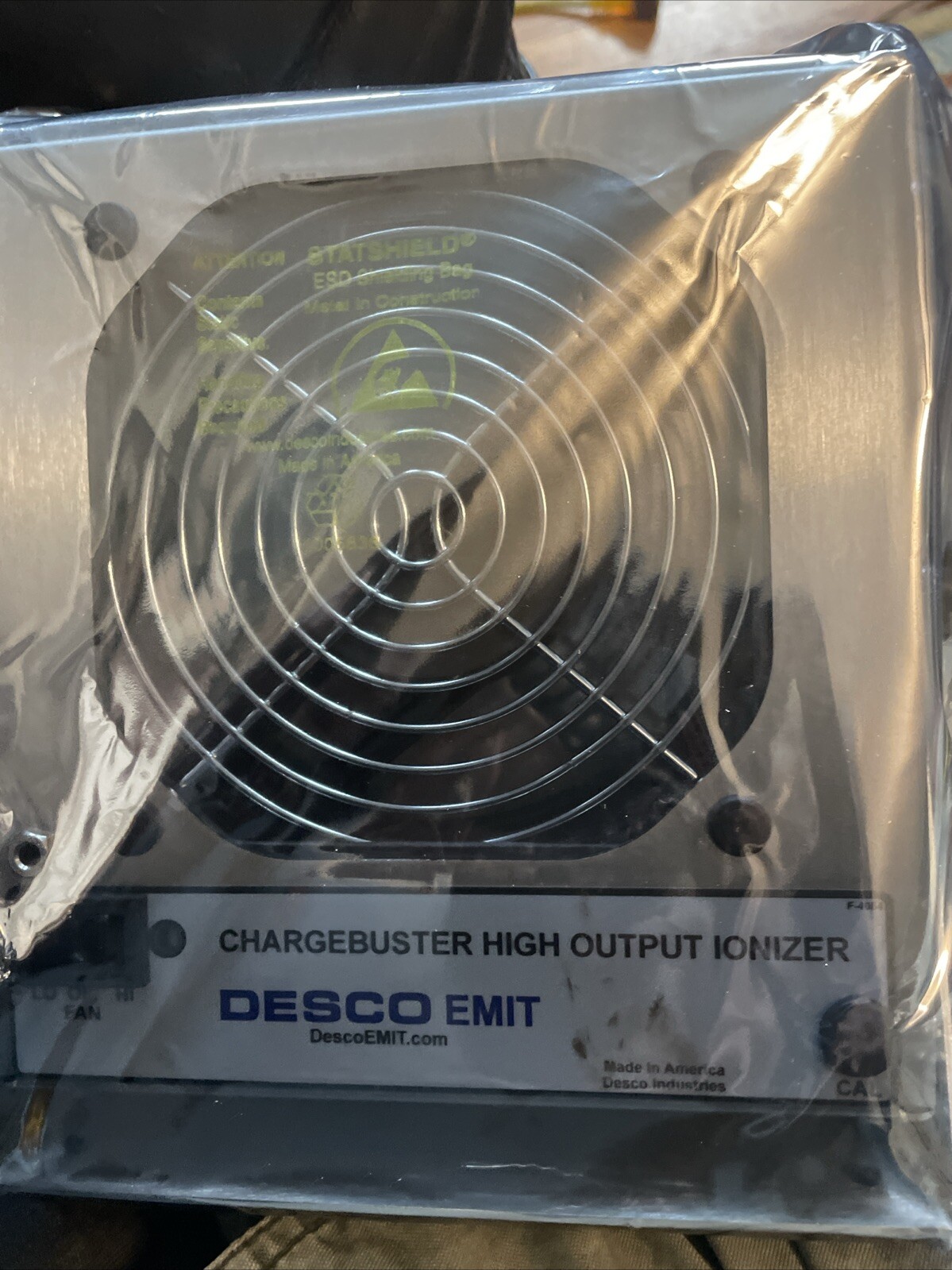 Desco Emit 50611 Portable Ionized Air Blower With Cassette New