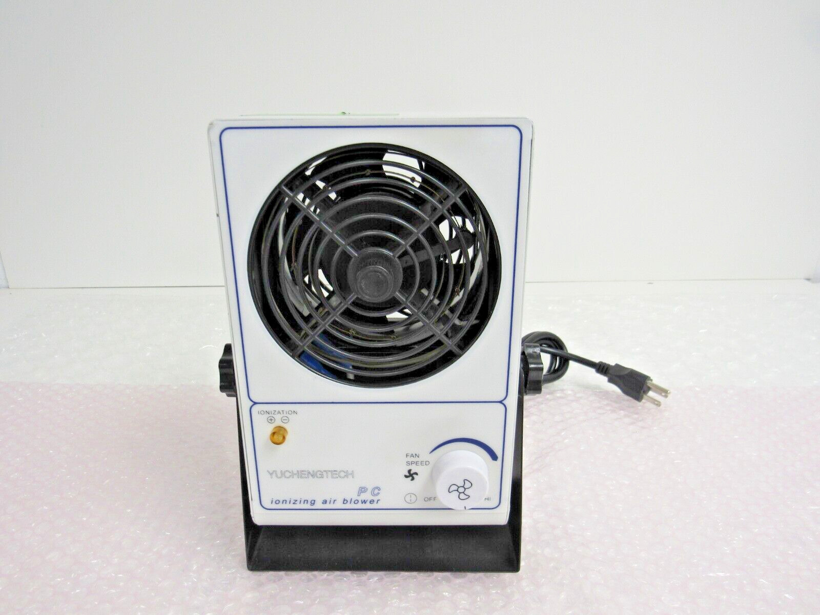 YUCHENGTECH PC ESD IONIZING AIR BLOWER 67*5