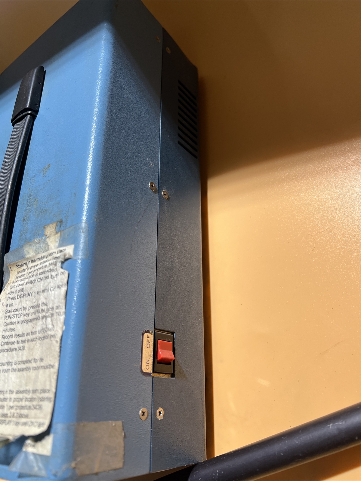 Met One 217A Particle Counter