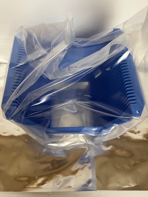 ENTEGRIS 200 mm (8 inch) Wafer Cassette, BLUE, PA192-80MB-0603