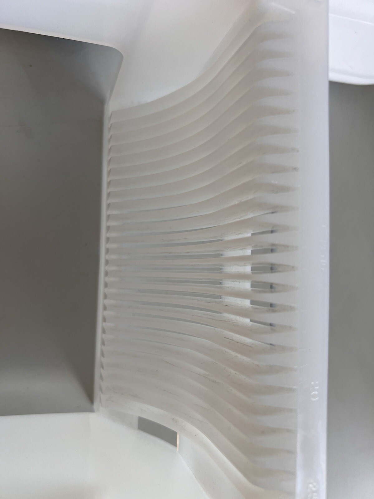 Cassette 200mm (8-inch) PFA low wafer carrier Manufactured by Fluoroware,
