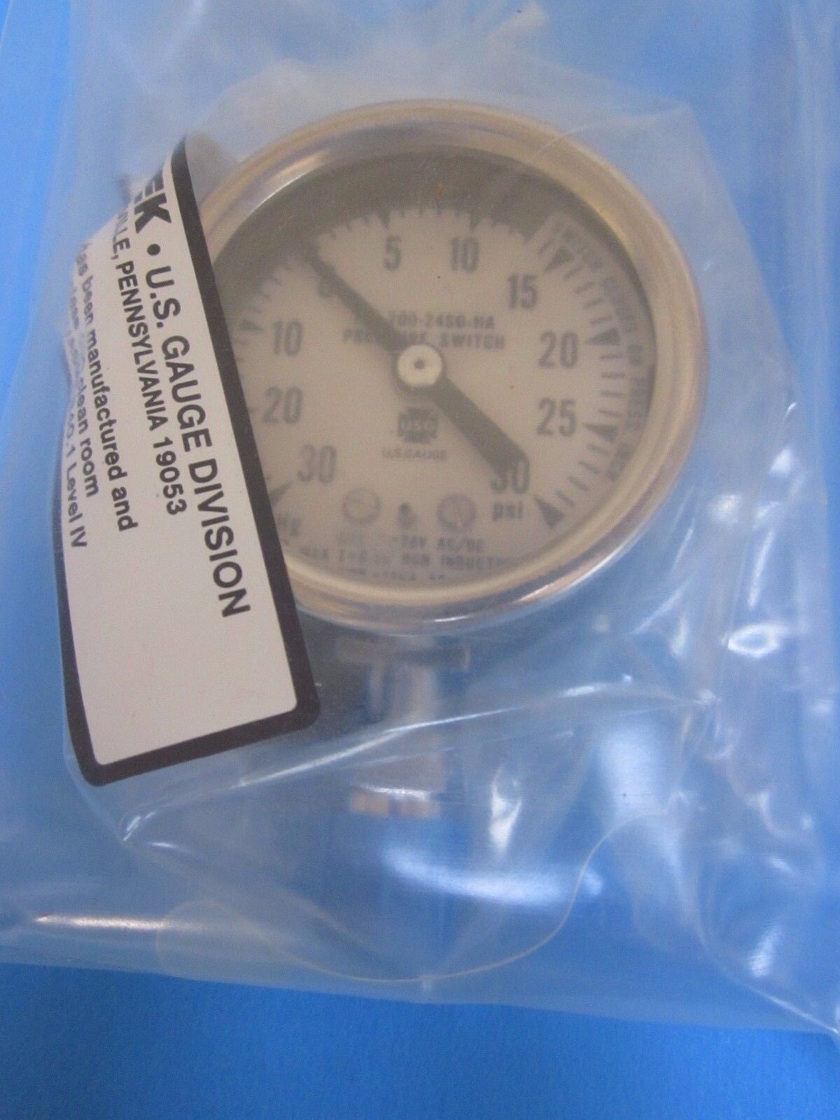 Ametek Gas Indicating Pressure Switch, IPS-200-24SGFT, 2″, Class 100, 30-0-30