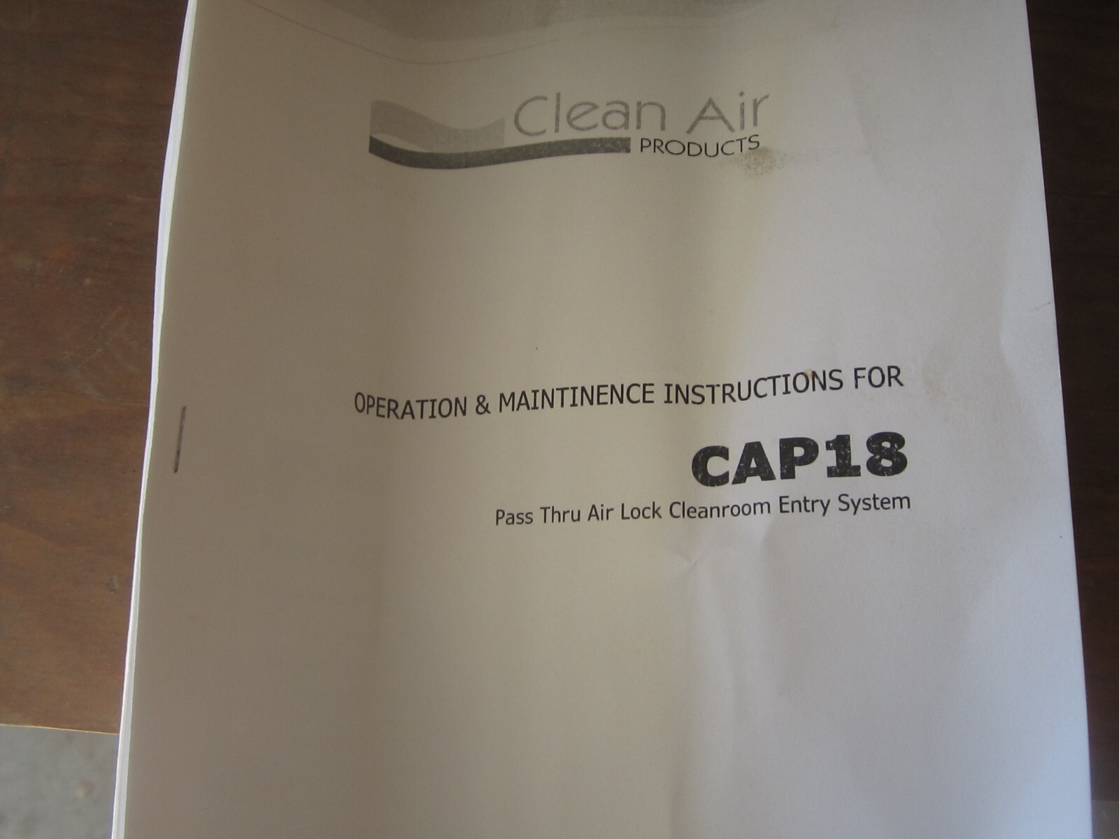 CLEAN AIR PRODUCTS CAP 18 FLOOR MOUNTED PASS THRU STAINLESS STEEL 42 X 60 X 54D