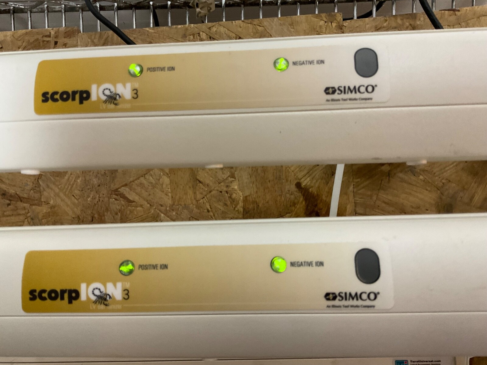 SIMCO LOT of scorpion3 MMI Man Machine Interface IONIZER Bar 44” power supply