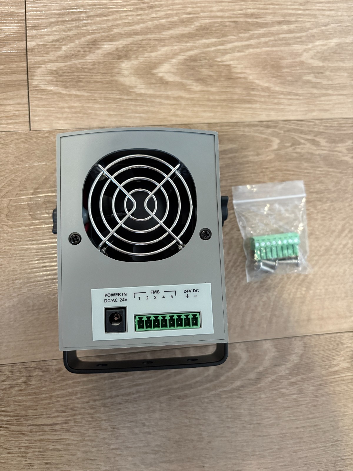Simco Ion Point of Use Ionizing Blower Model 6422e AC