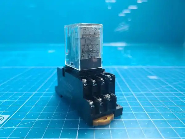 Omron MY4N-D2+0848YF Etch