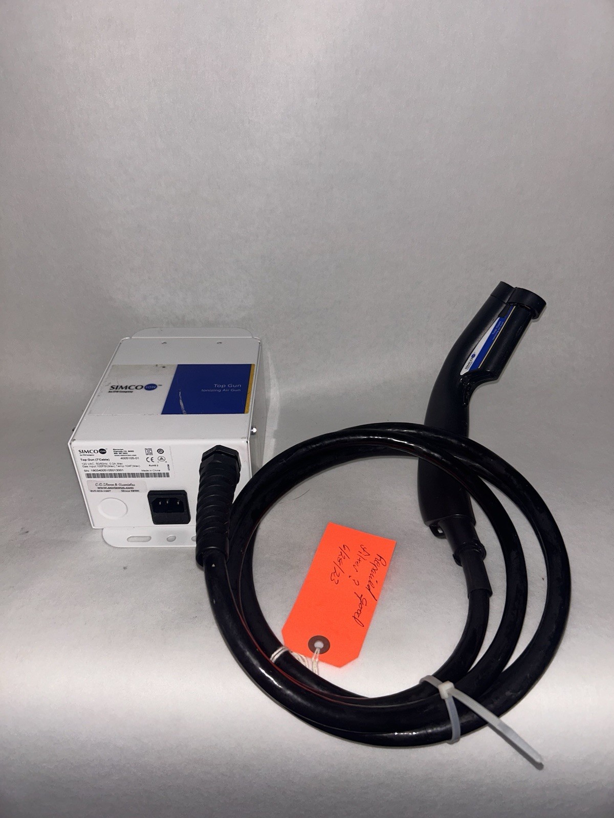 Simco Ionizing Air Gun &Controller 4005105-01