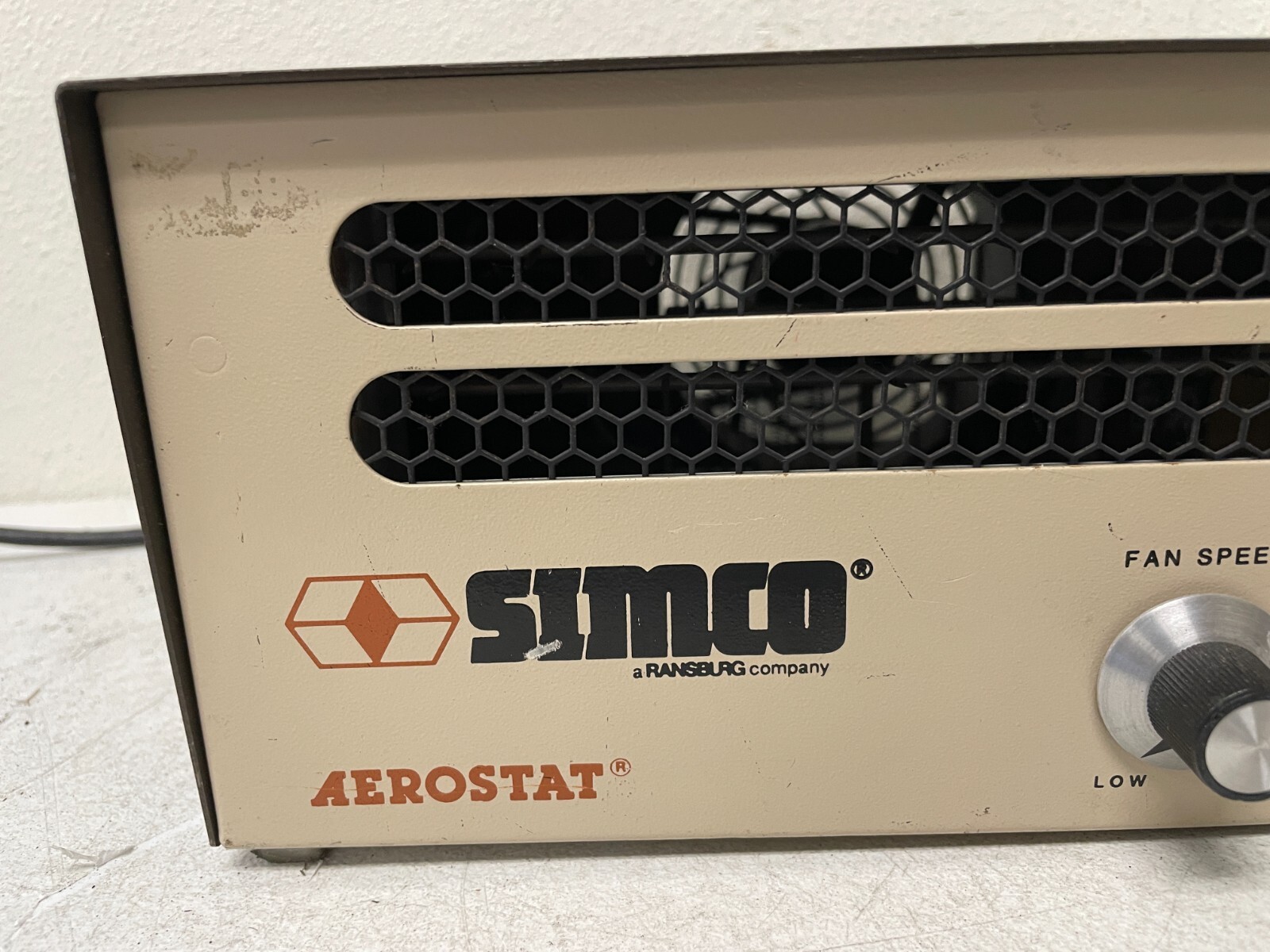 SIMCO A200 ADJUSTABLE AIR IONIZING BLOWER