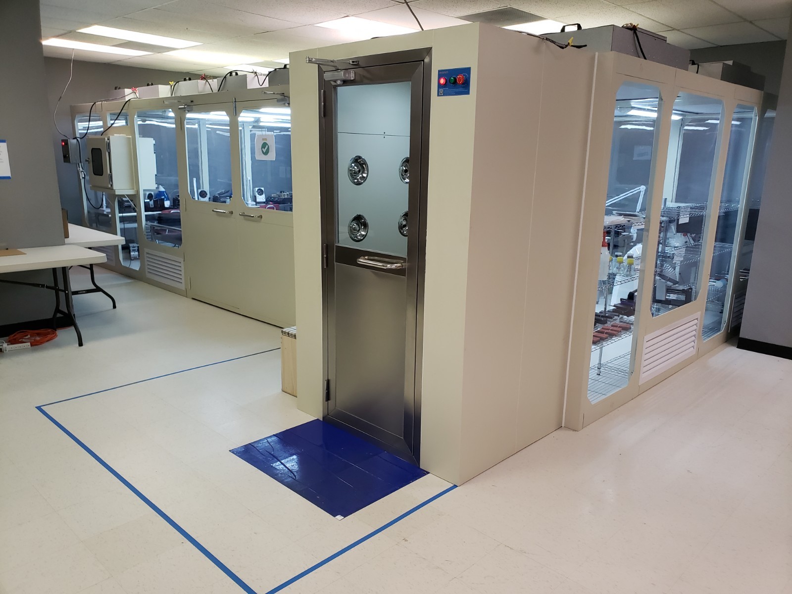 Cleanroom for sale clean room class 10 to100,000 / ISO4 to ISO9