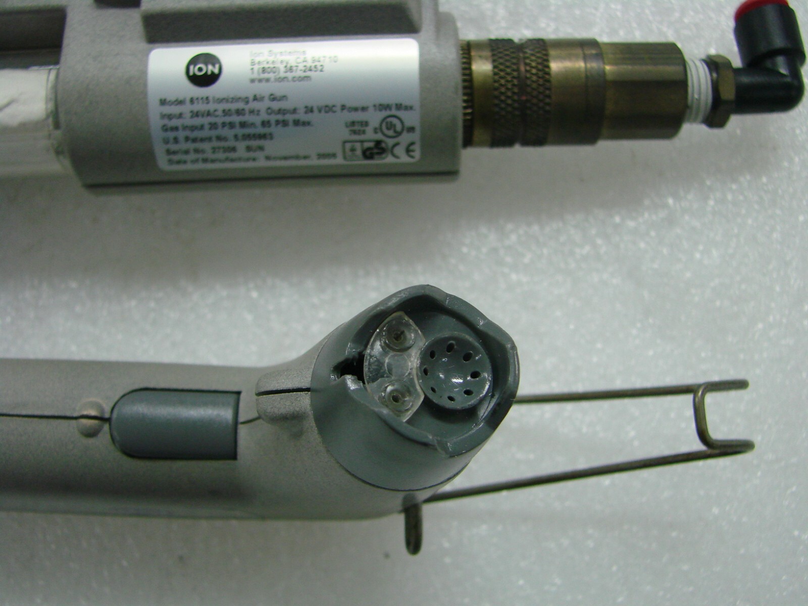 ION AIRFORCE 6115 IONIZING AIR GUN with Power Supply, Cable & Fixtures in Full