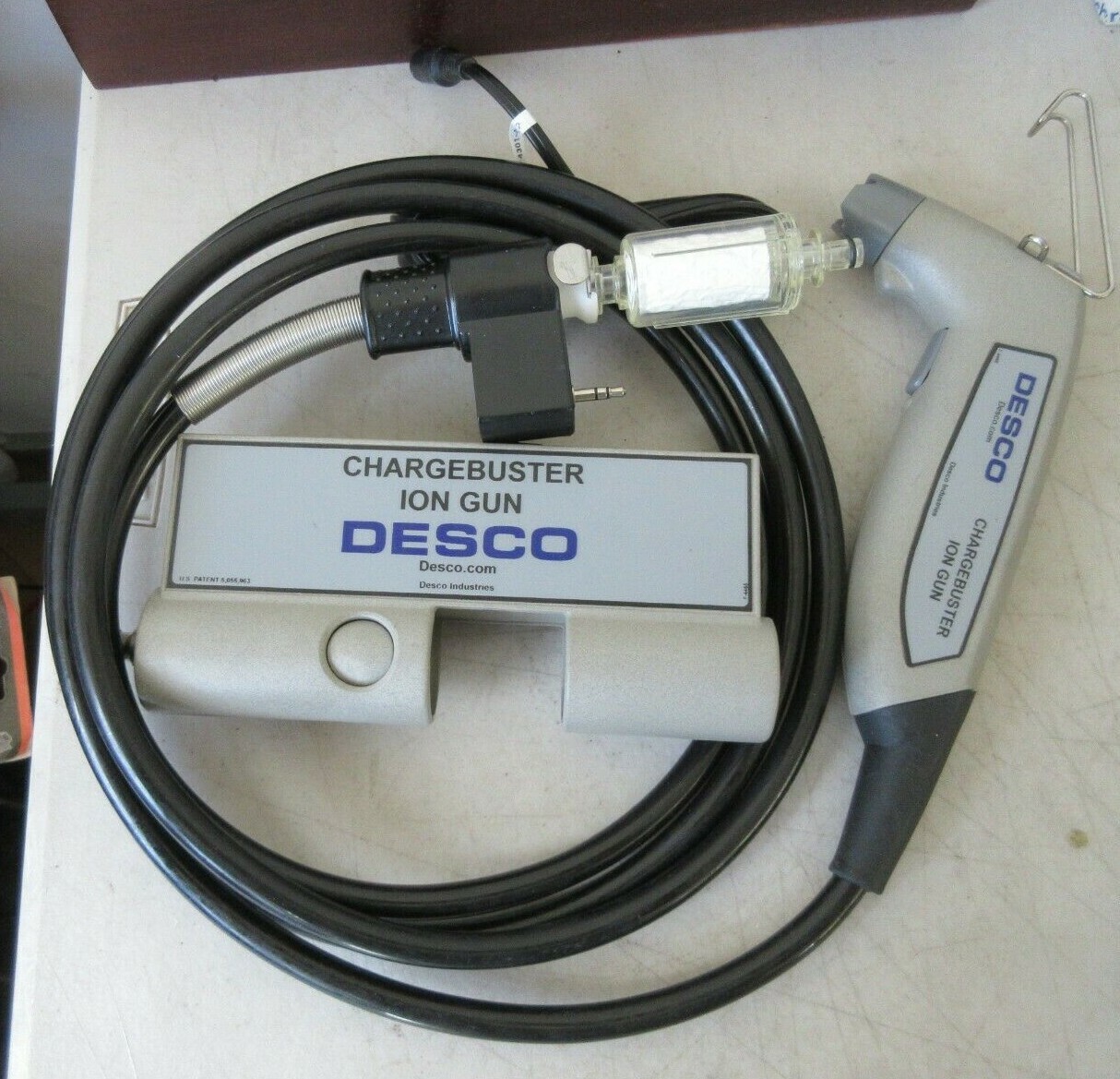 DESCO 19590 CHARGEBUSTER ION GUN