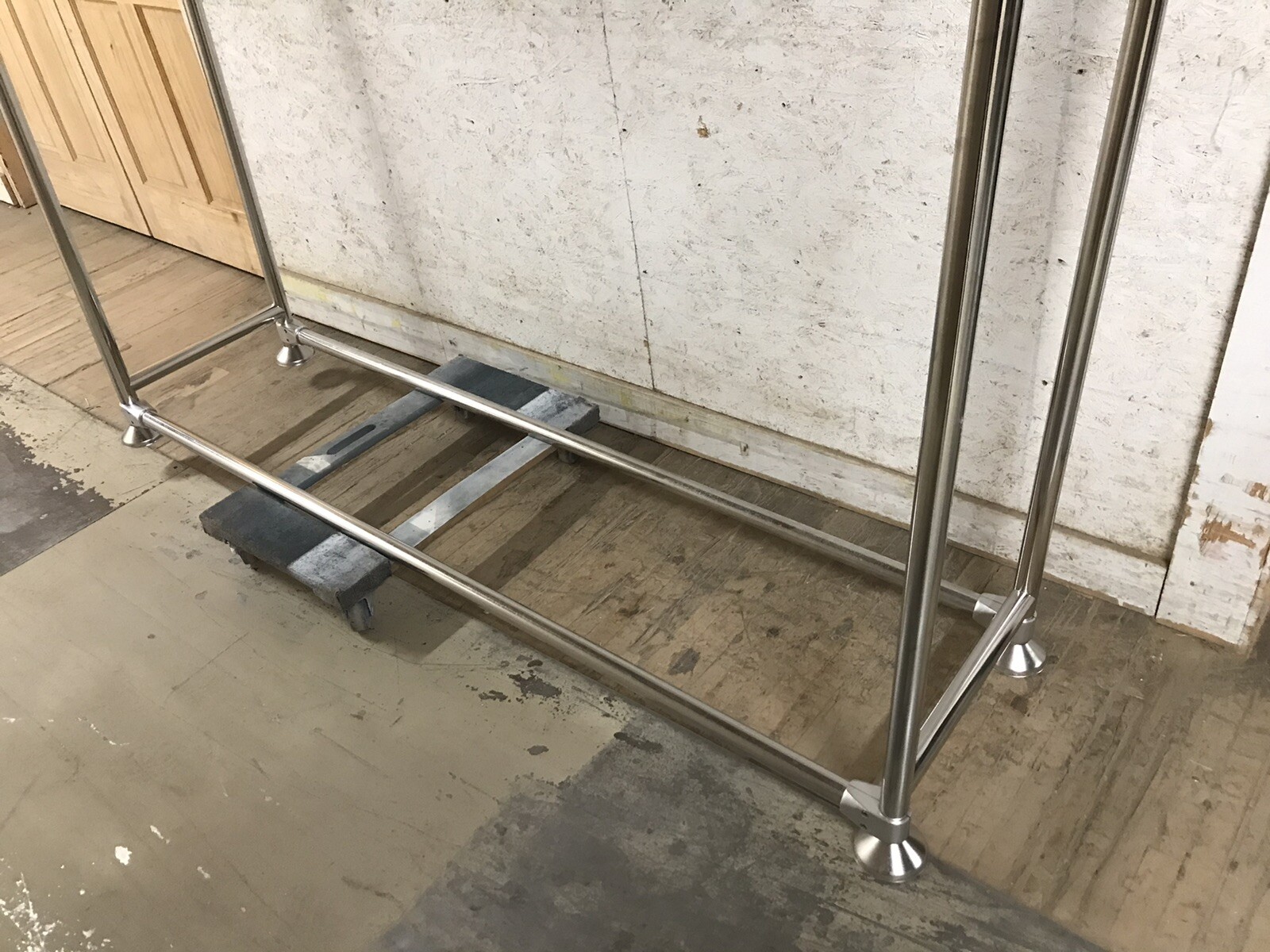 Palbam Class Gowning Rack 40 Hangers Laboratory/Cleanroom Stainless Steel