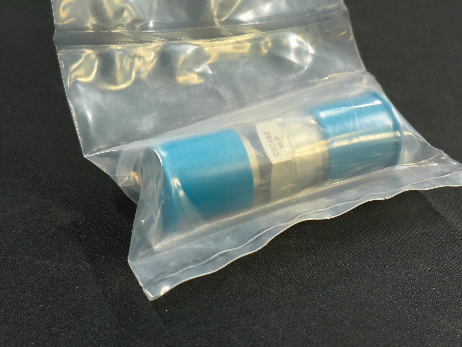 Swagelok 6L-CW4FR4 316L High Purity Check Valve 1/4″ Female VCR **NEW**