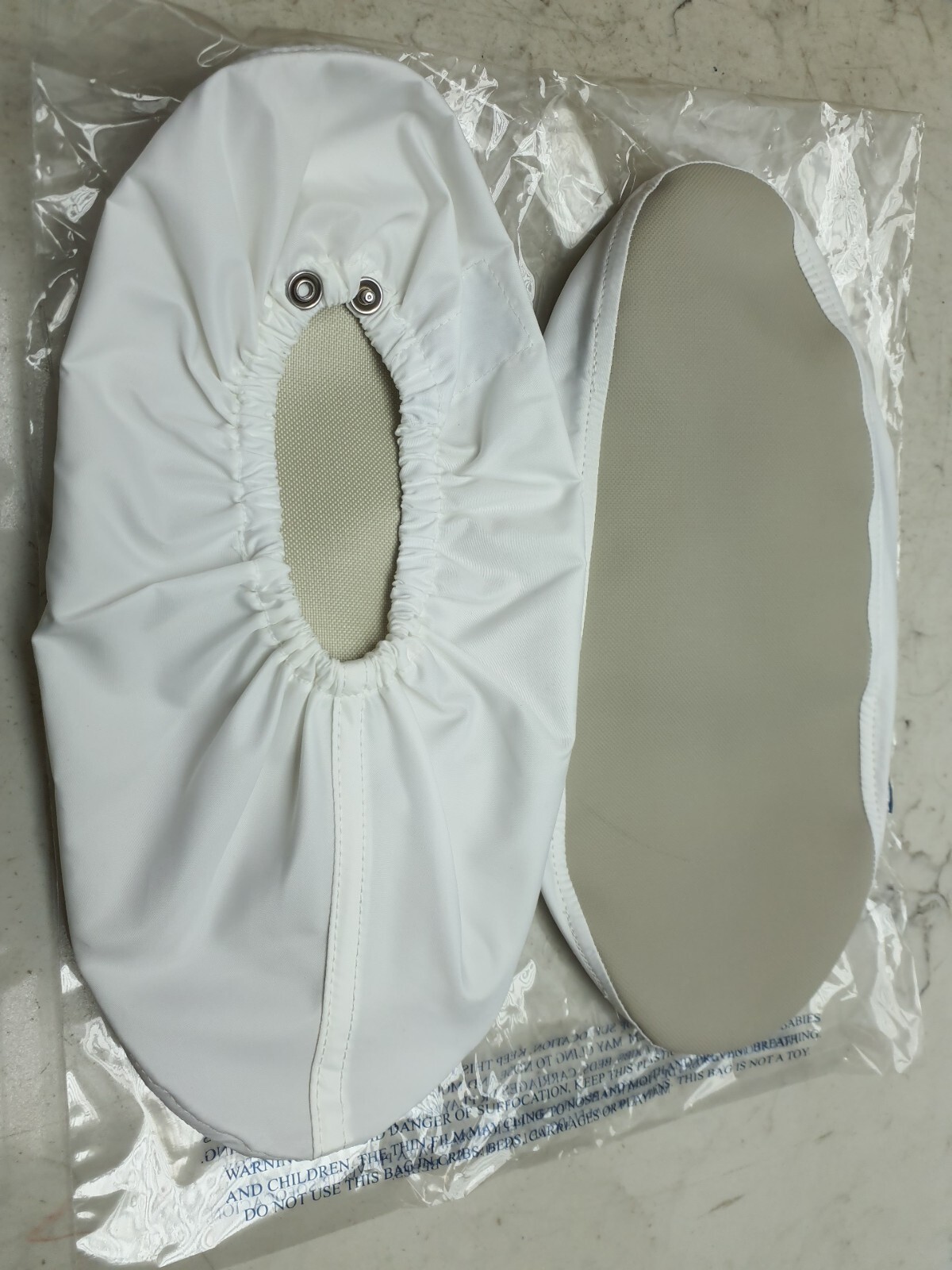 Clean Room Shoe Covers Polyester, Fed. Std. Class 10, Size 10 to 11