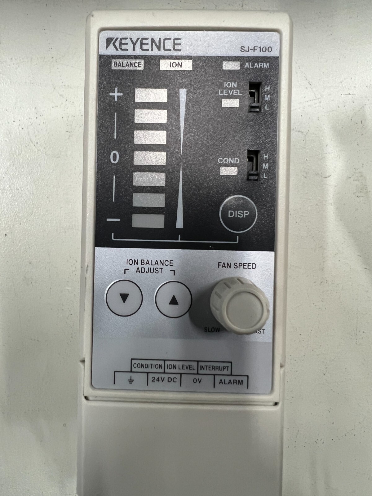 KEYENCE SJ-F100 Ionizer Controller
