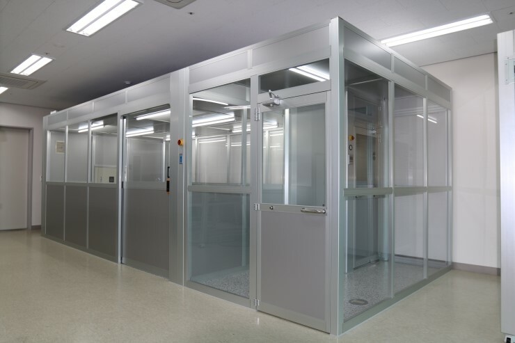 Cleanroom for sale hard wall clean room class 100 -100,000 / ISO 5 – ISO 8