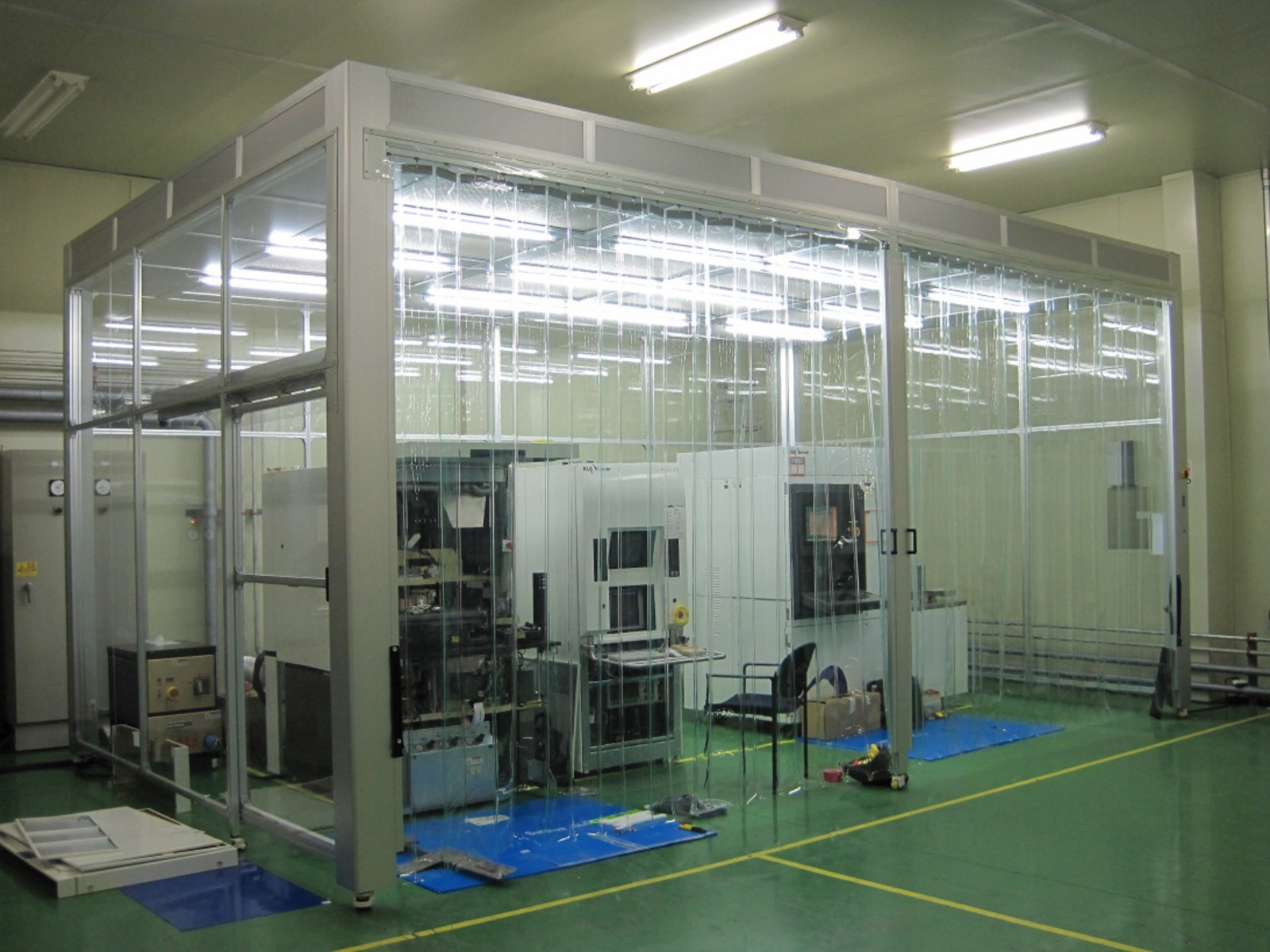 Cleanroom for sale hard wall clean room class 100 -100,000 / ISO 5 – ISO 8