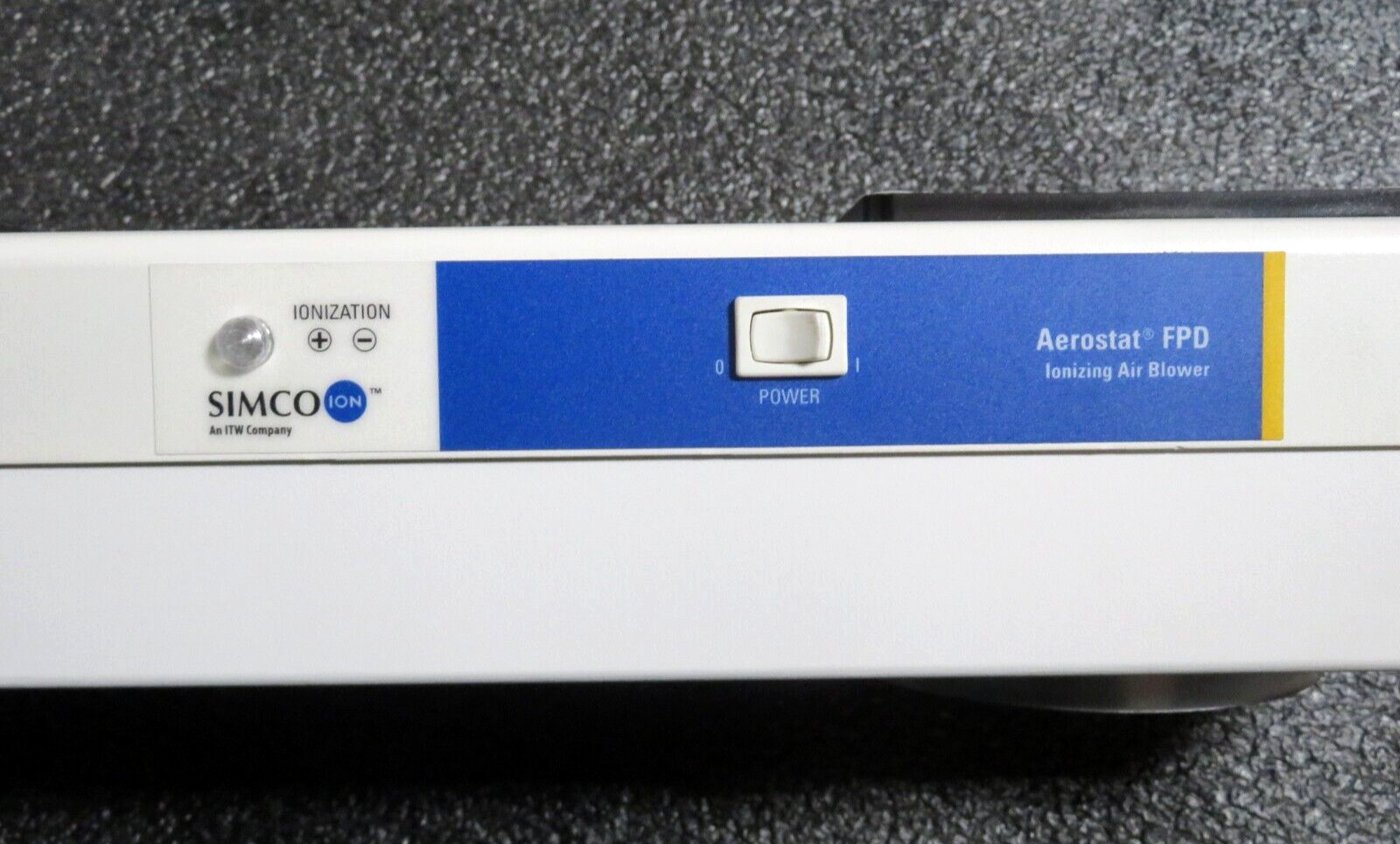 Simco-Ion 4011009 Aerostat FPD 4-Fan Overhead Ionizer (Power Tested)
