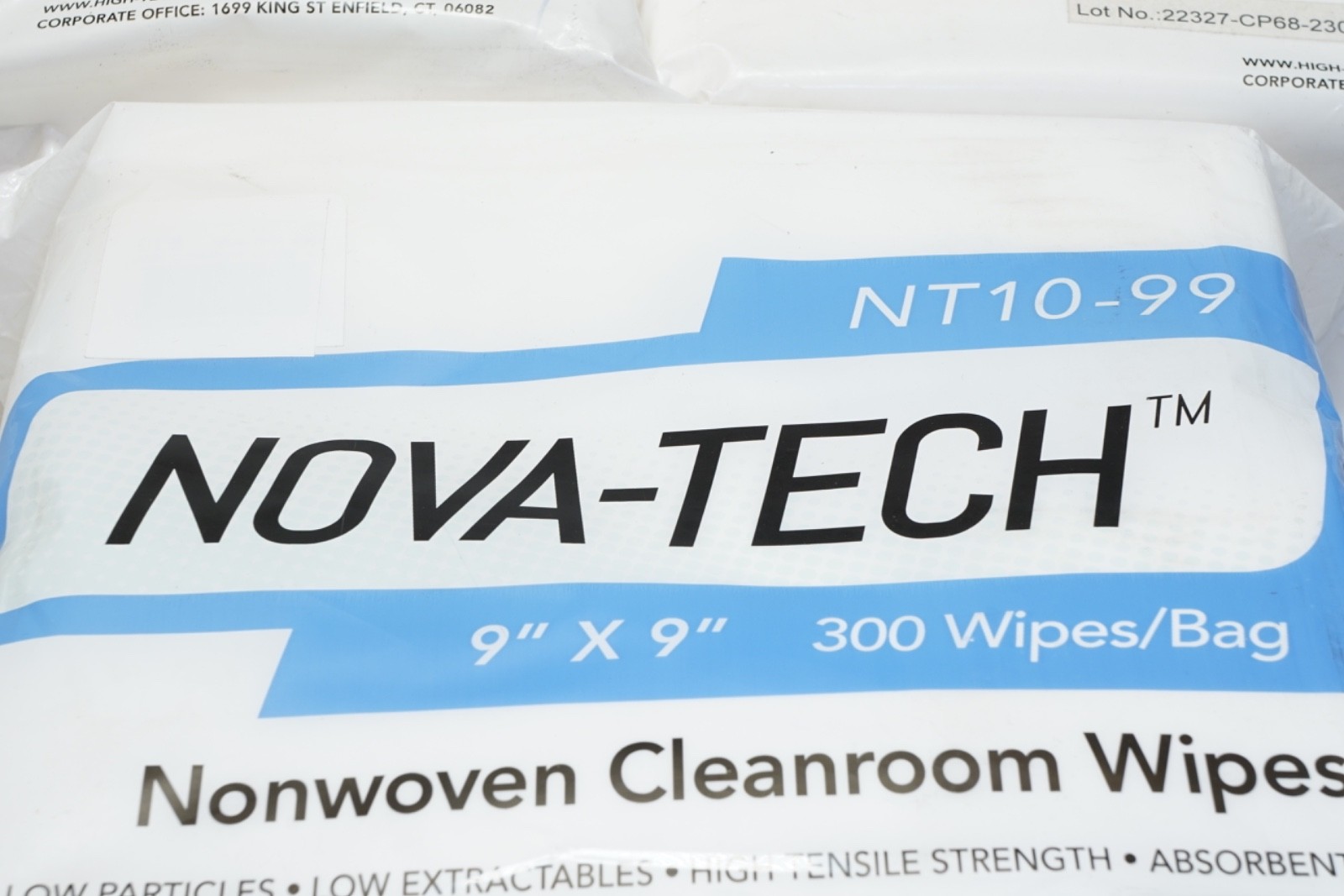 New Lot of 900 Nova-Tech NT10-99 Nonwoven Cleanroom Wipes 9″ x 9″ Ships FREE