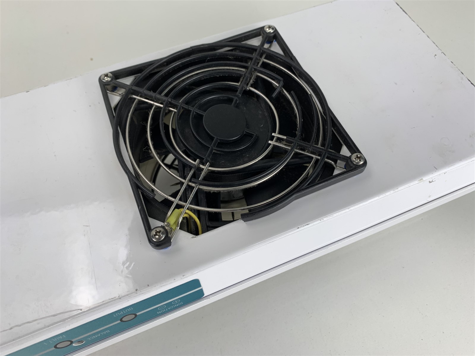 SIMCO CENTURION 9E 3 FAN IONIZER- IONIZING FAN