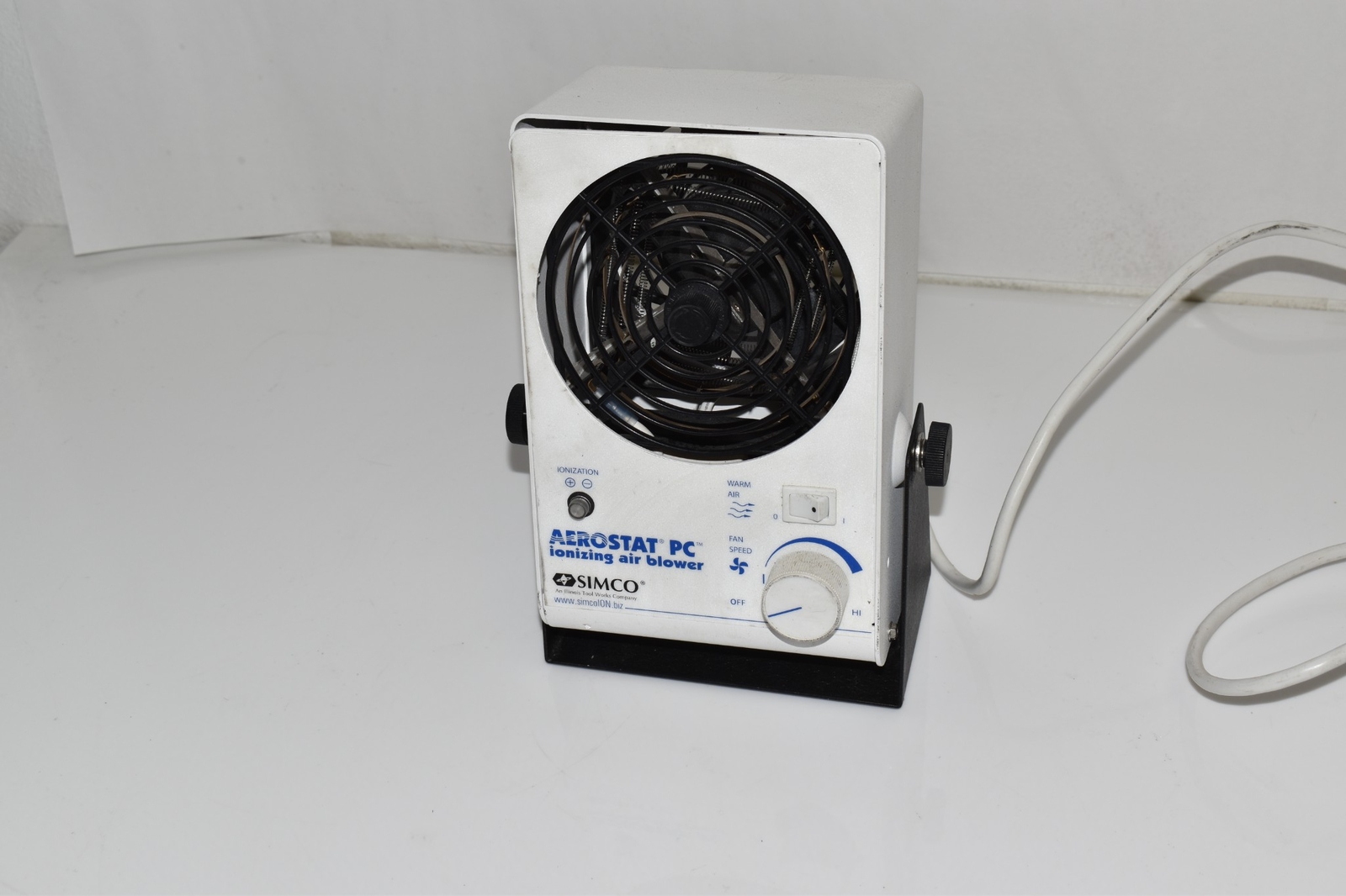 ^^ Simco Aerostat PC Ionizing Air Blower 4003367 Fan Ionizer (GFL85)